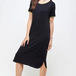 Solid t-shirt dress with yellow binding