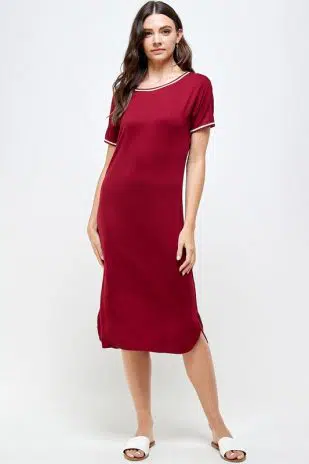 Solid t-shirt dress with off white binding - Image 6