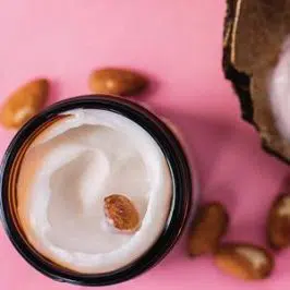 COCONUT KISS~INSTANT HAND REPAIR