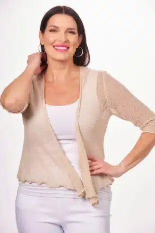 Sand Shrug