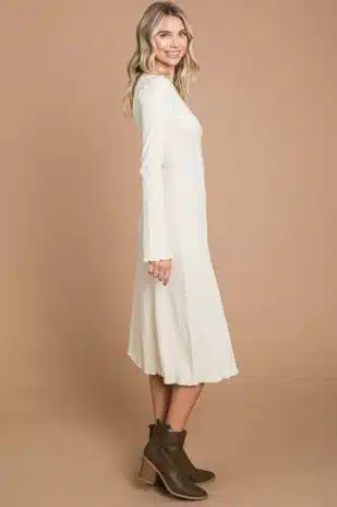 Aria Bell Sleeve Plus - Image 6