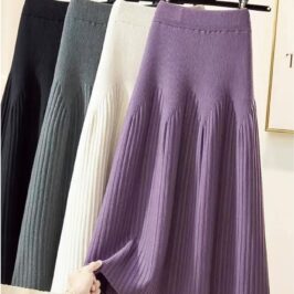 Core Spun Cream Knitted Skirt