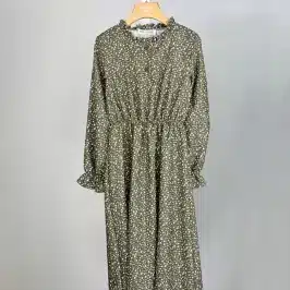 Ditzy Danielle Olive